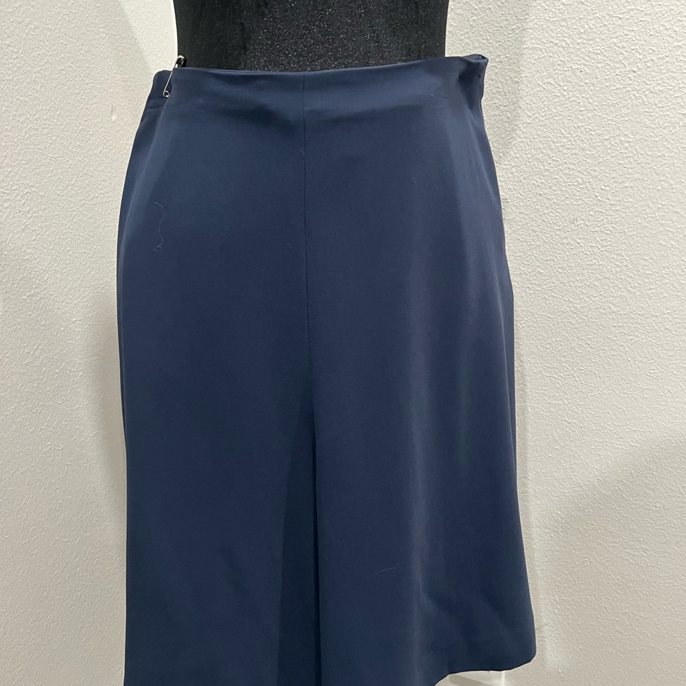 Lauren by Ralph Lauren skort.  Worn one time then dry cleaned.